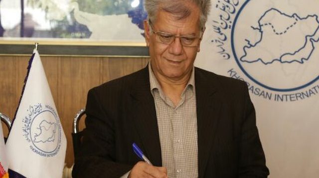 رئیس کمیسیون حمل ونقل اتاق بازرگانی خراسان رضوی: دولت در دیپلماسی اقتصادی نقش فعال تری را ایفا کند رئیس کمیسیون حمل ونقل اتاق بازرگانی خراسان رضوی: دولت در دیپلماسی اقتصادی نقش فعال تری را ایفا کند